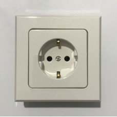 Розетка Mira Germany 16 A / 250 Вт